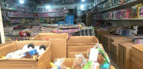 市井煙火中的日用百貨批發(fā)市場